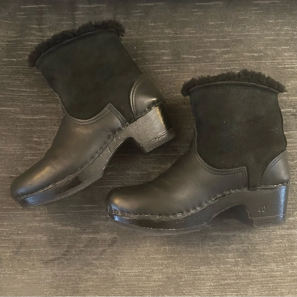 No.6 Pull on Shearling Clog Boot on mid heel in all Black leather and suede - Picture 2 of 12